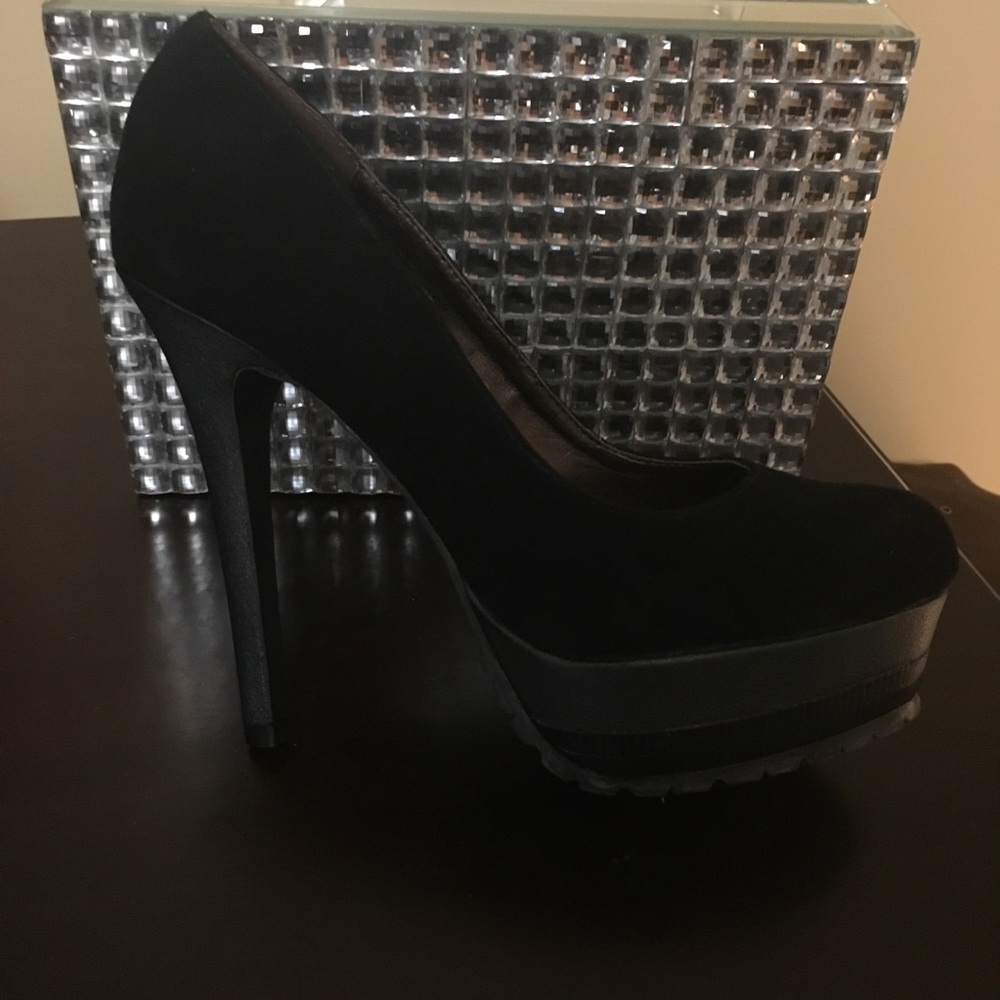 New Mojo Moxy Heels Platform. Love The Web On Bot… - image 4